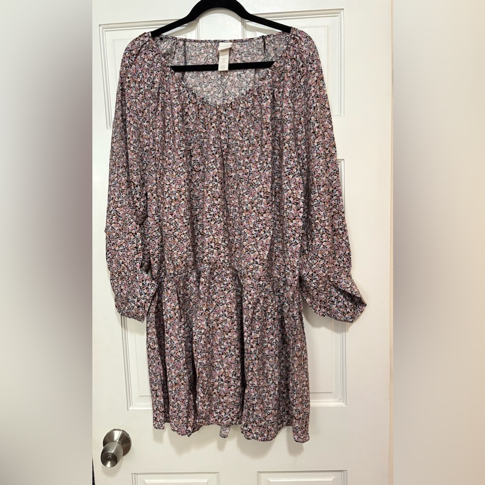 H&M Floral Long Sleeve Dress – Size Medium
